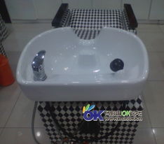 美容美發(fā)用品急售 抓住商機(jī)，升級(jí)您的美麗事業(yè)